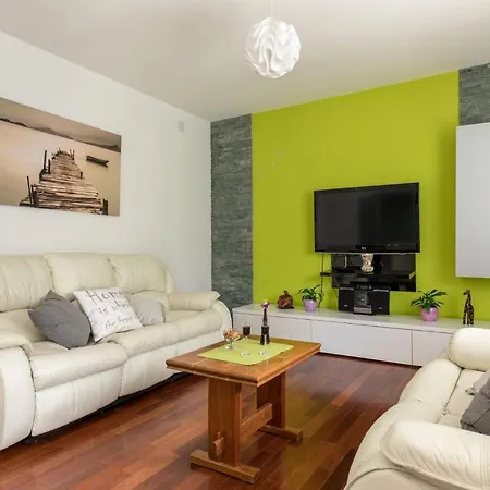 Apartman Kiara Hana Apartment Split