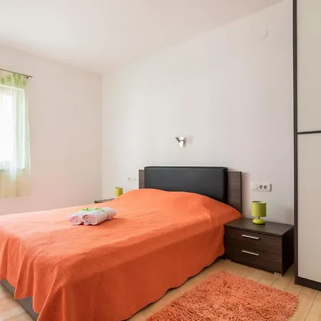 Apartman Kiara Hana Apartman