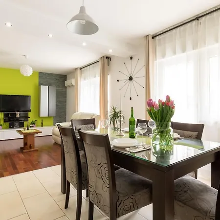 Apartman Apartman Kiara Hana *