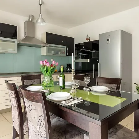 Apartman Kiara Hana * Split