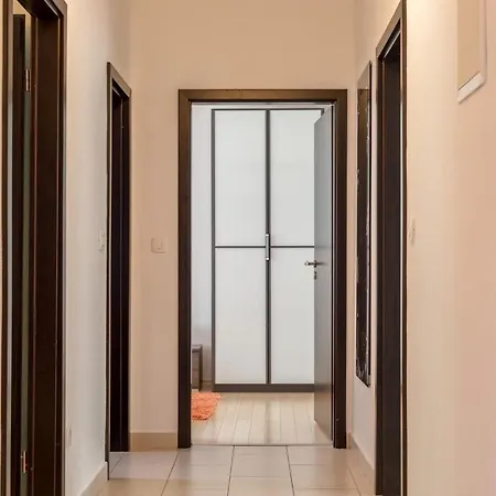 Apartment Apartman Kiara Hana Split